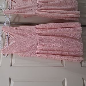 Cute Summer dress for concerts, date night or even a wedding!